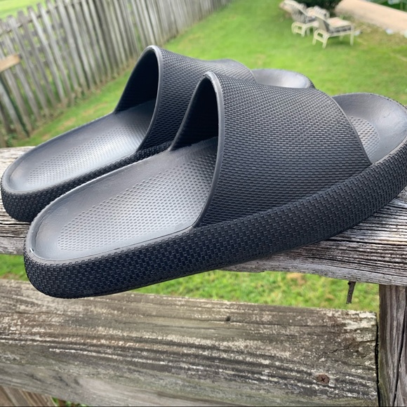 Cloud slides - Picture 3 of 4